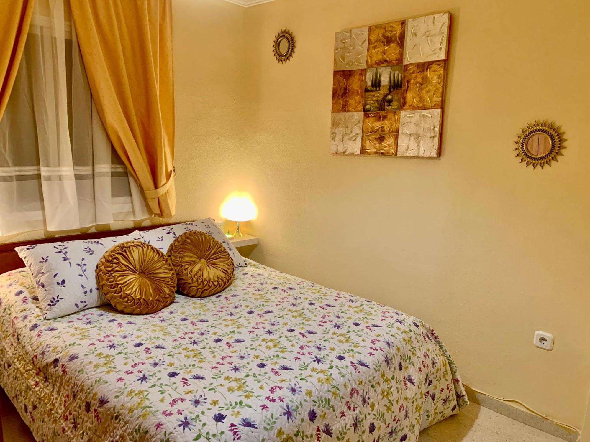 Apartamento Cool Garden Майрена дел Алхарафе Екстериор снимка