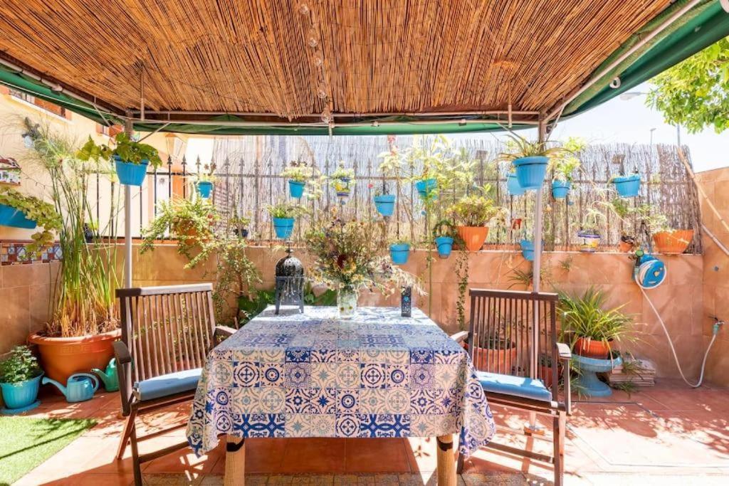 Apartamento Cool Garden Майрена дел Алхарафе Екстериор снимка